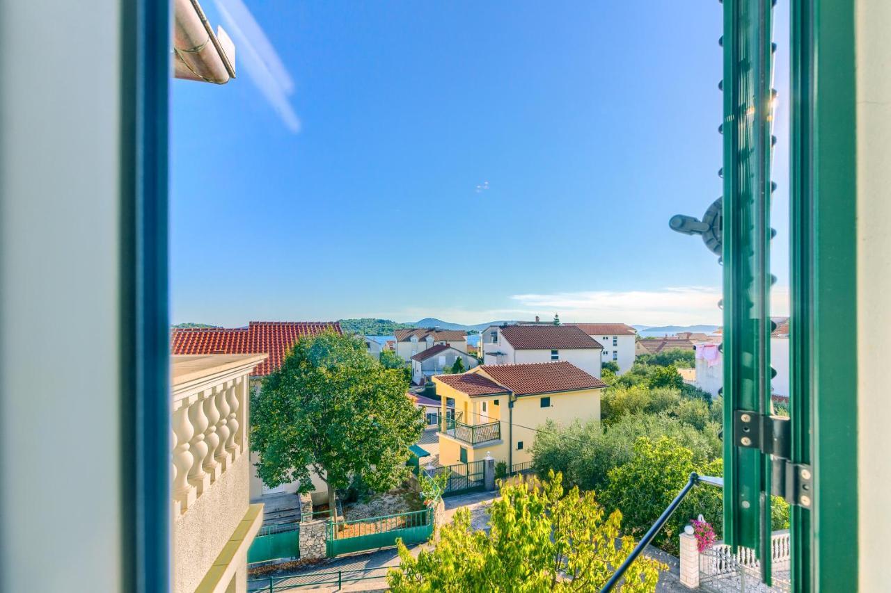 Apartmani Vukicevic Vodice Exteriér fotografie