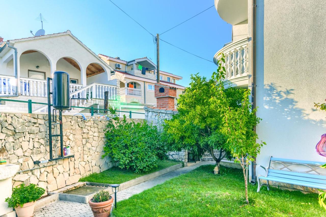 Apartmani Vukicevic Vodice Exteriér fotografie