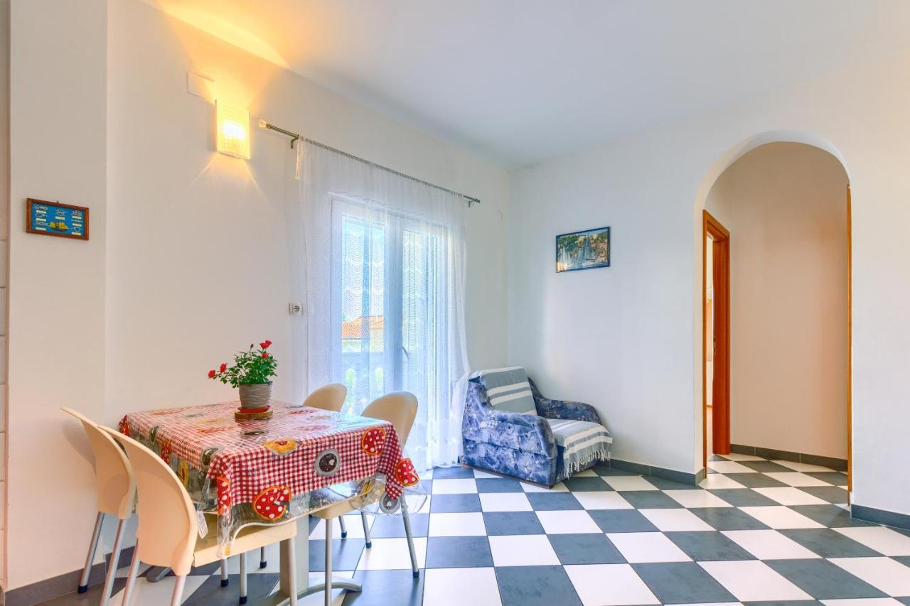 Apartmani Vukicevic Vodice Exteriér fotografie