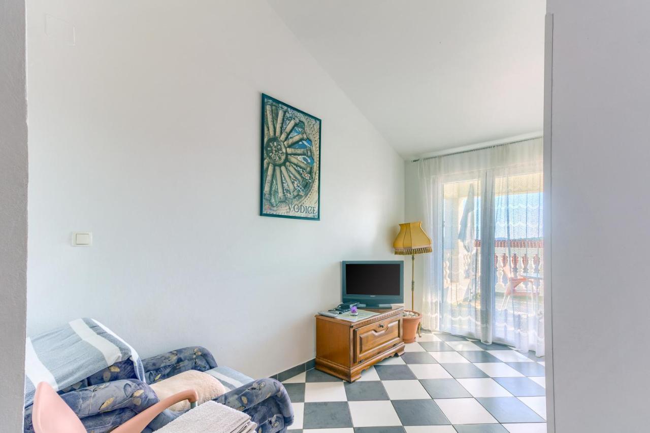 Apartmani Vukicevic Vodice Exteriér fotografie