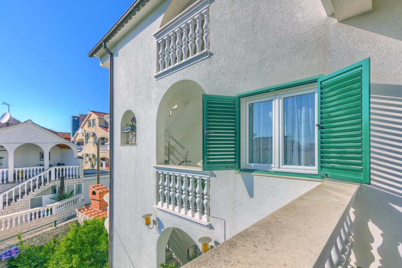 Apartmani Vukicevic Vodice Exteriér fotografie