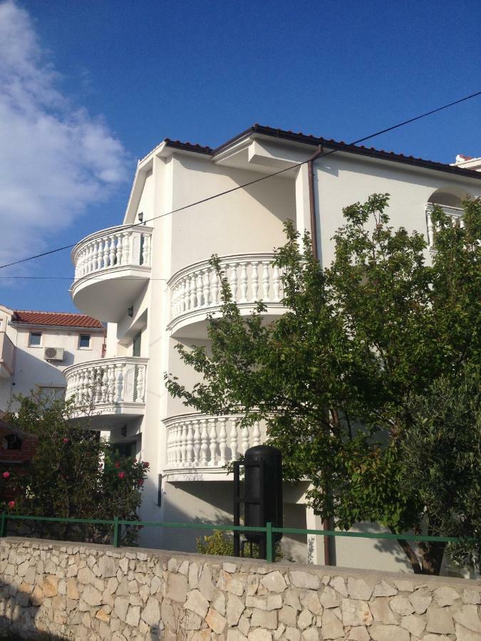 Apartmani Vukicevic Vodice Exteriér fotografie